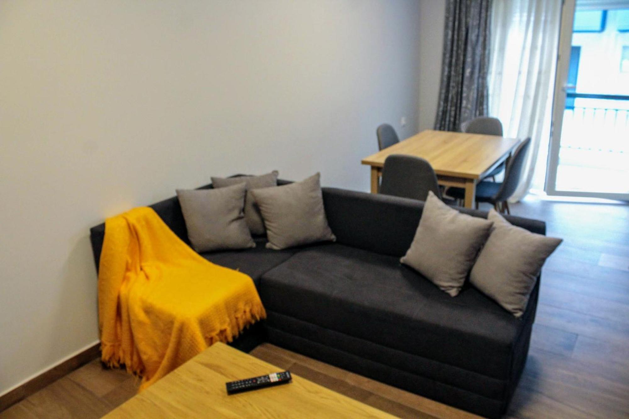 Konstantinos Apartment 네아 모우다니아 외부 사진